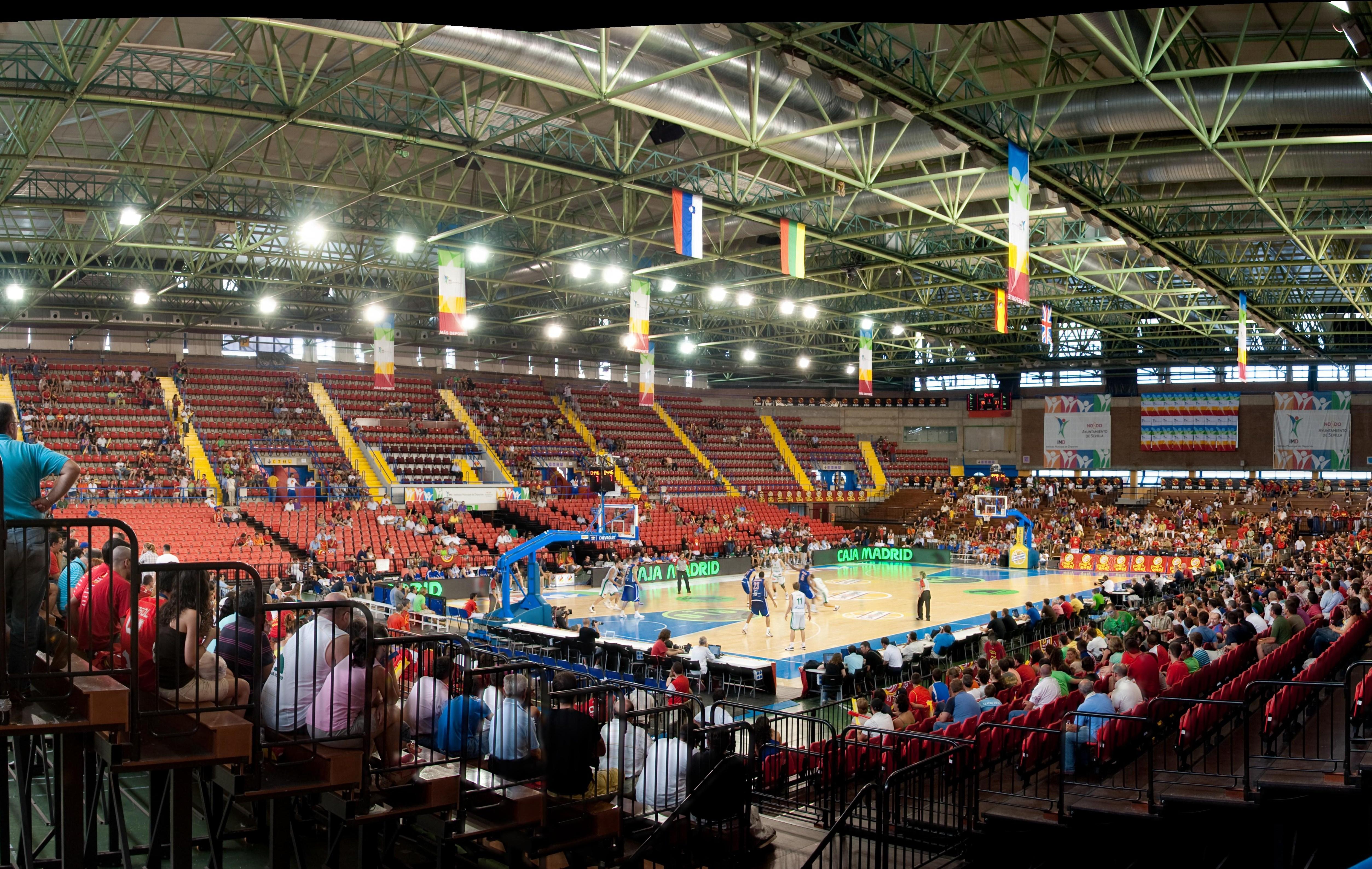 Palacio Municipal de los Deportes San Pablo